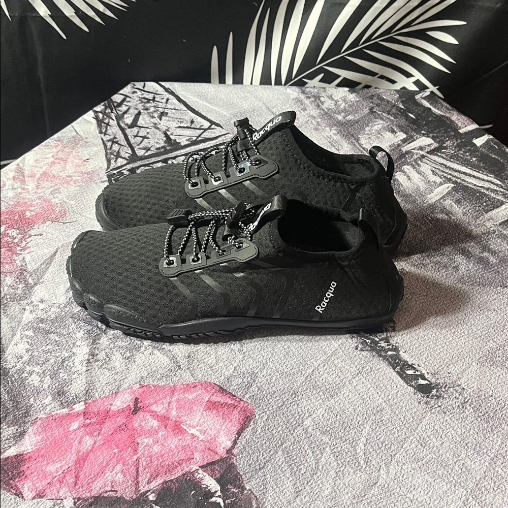 Racqua Black Mesh Water Shoes – Slip-On Quick Dry (Approx. Men’s 8.5–9)